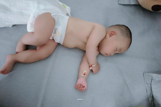 北流五个月宝宝体重